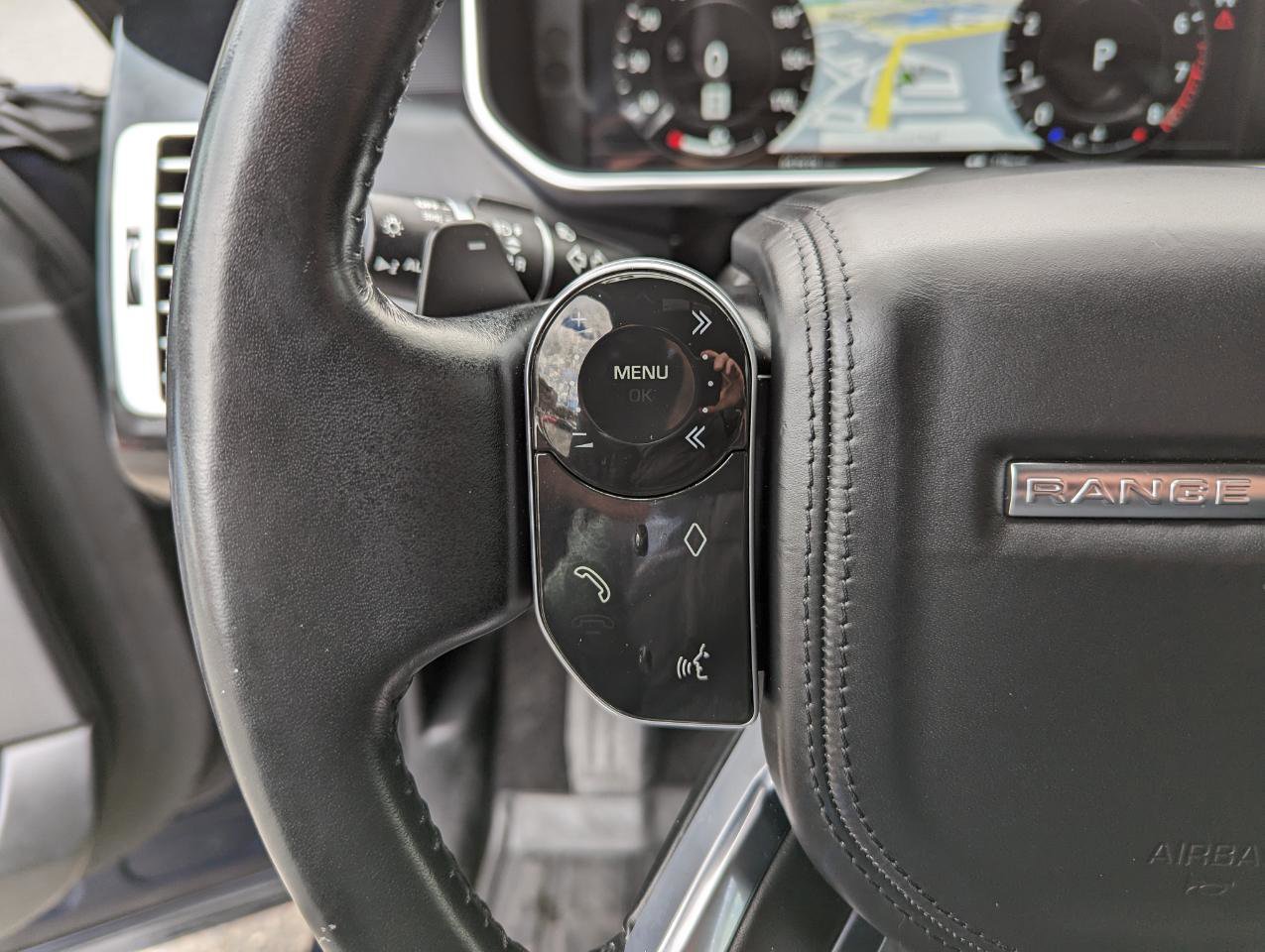 Used 2022 Land Rover Range Rover P525 Westminster Edition image 16