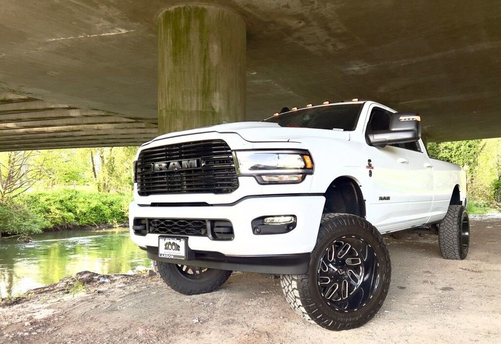 New 2024 RAM 3500 Laramie w/ Night Edition image 4