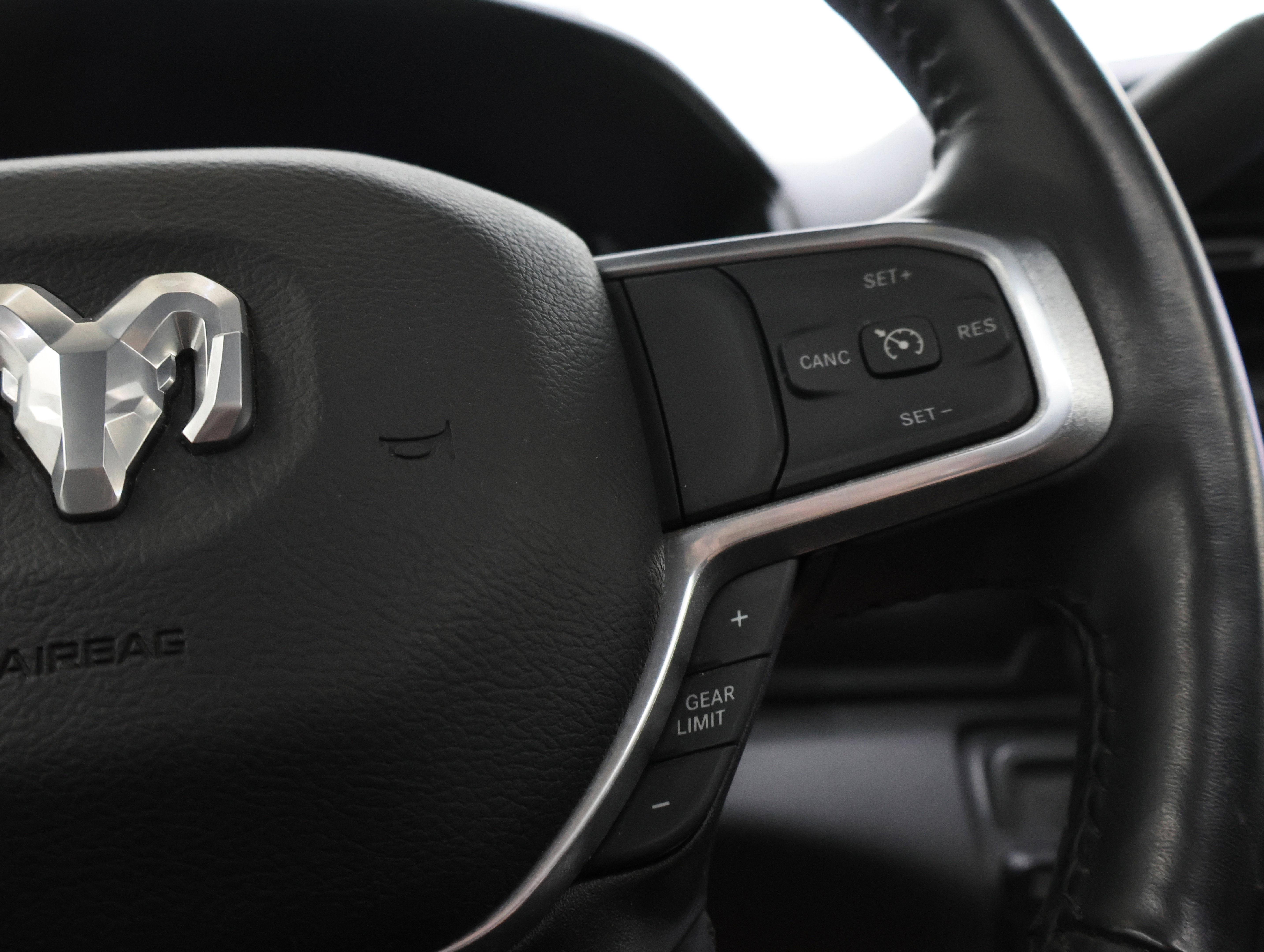 Used 2024 RAM 3500 Laramie w/ Night Edition AWD/4WD image 15