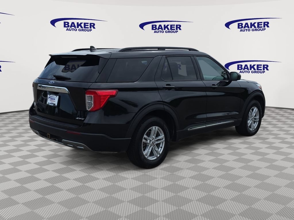 Used 2022 Ford Explorer XLT w/ Equipment Group 202A AWD/4WD image 5
