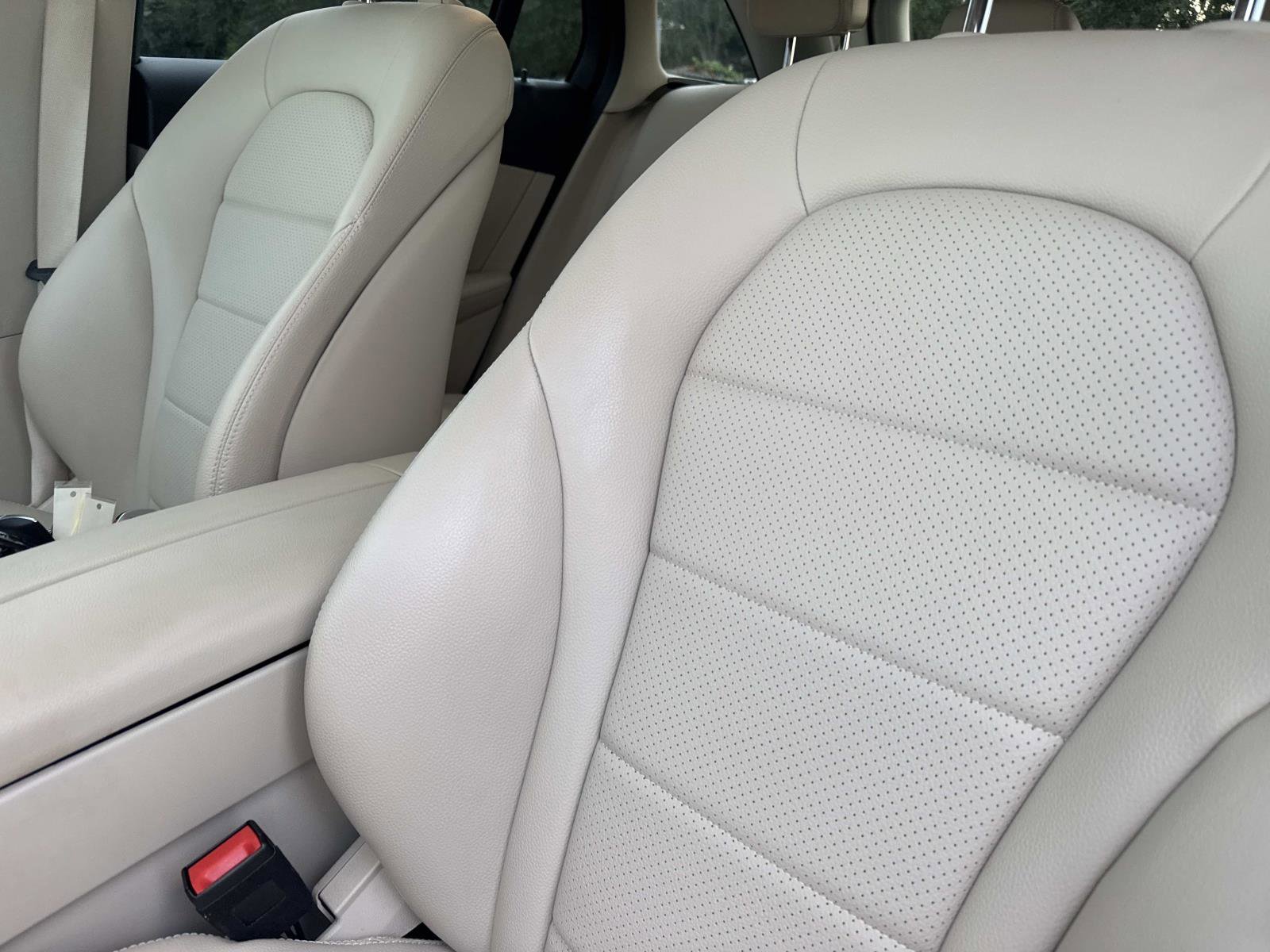 Certified 2022 Mercedes-Benz GLC 300 image 18