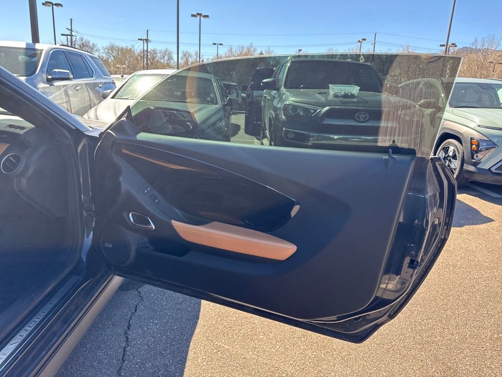 Used 2013 Chevrolet Camaro SS w/ Dusk Special Edition RWD image 14