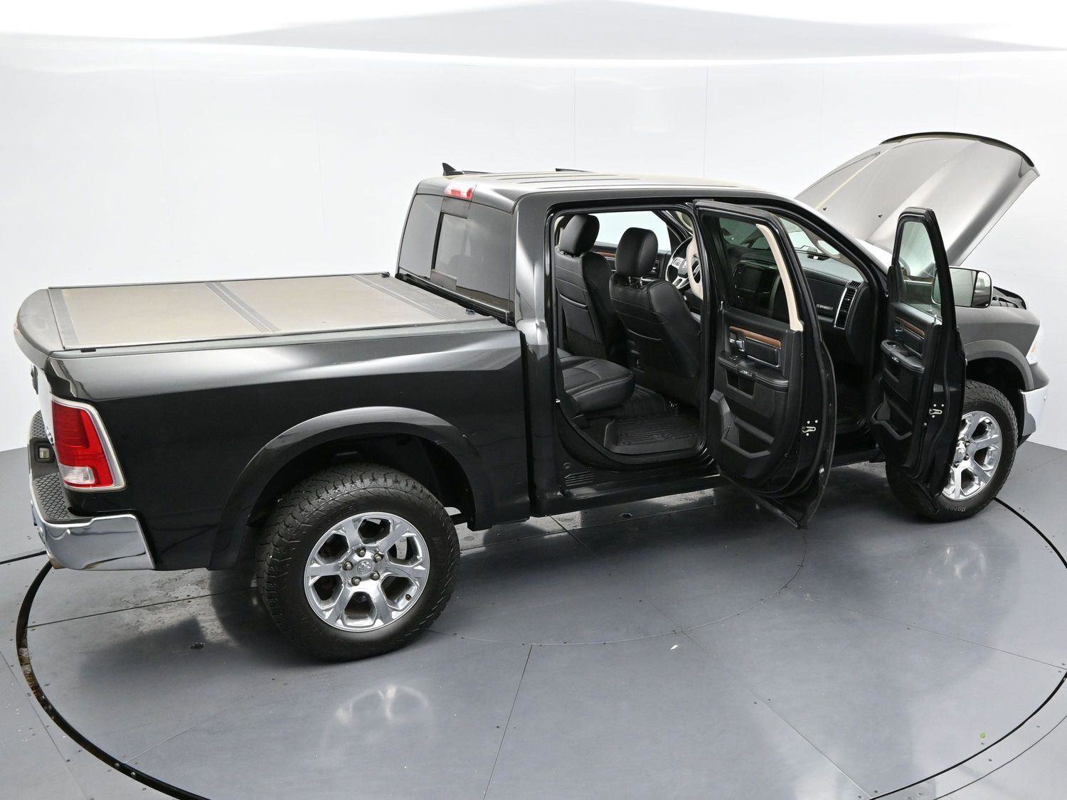 Used 2017 RAM 1500 Laramie w/ Convenience Group image 38