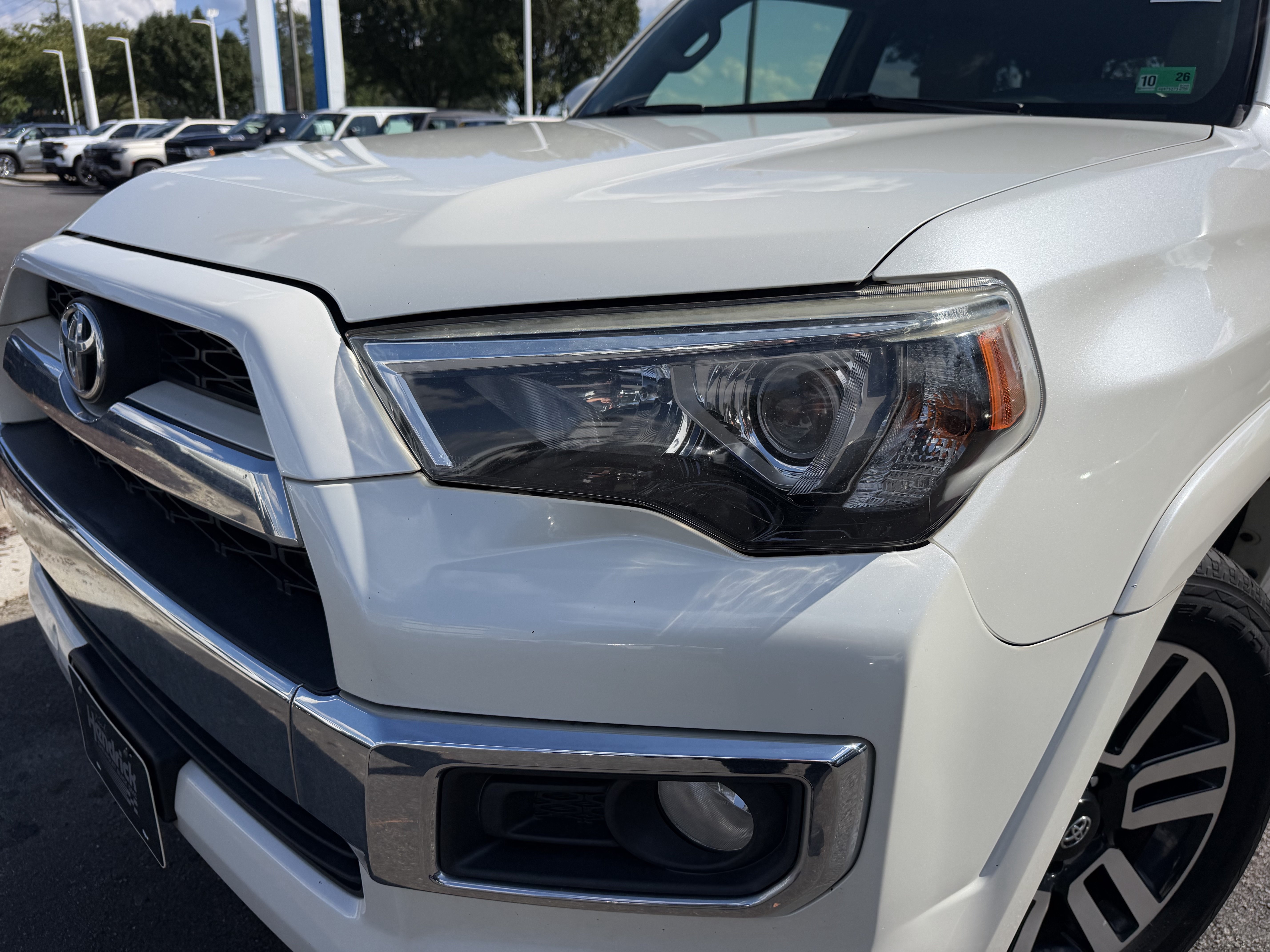 Used 2016 Toyota 4Runner Limited AWD/4WD image 6