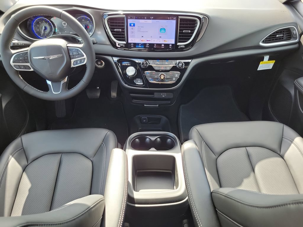 New 2026 Chrysler Voyager LX FWD image 14