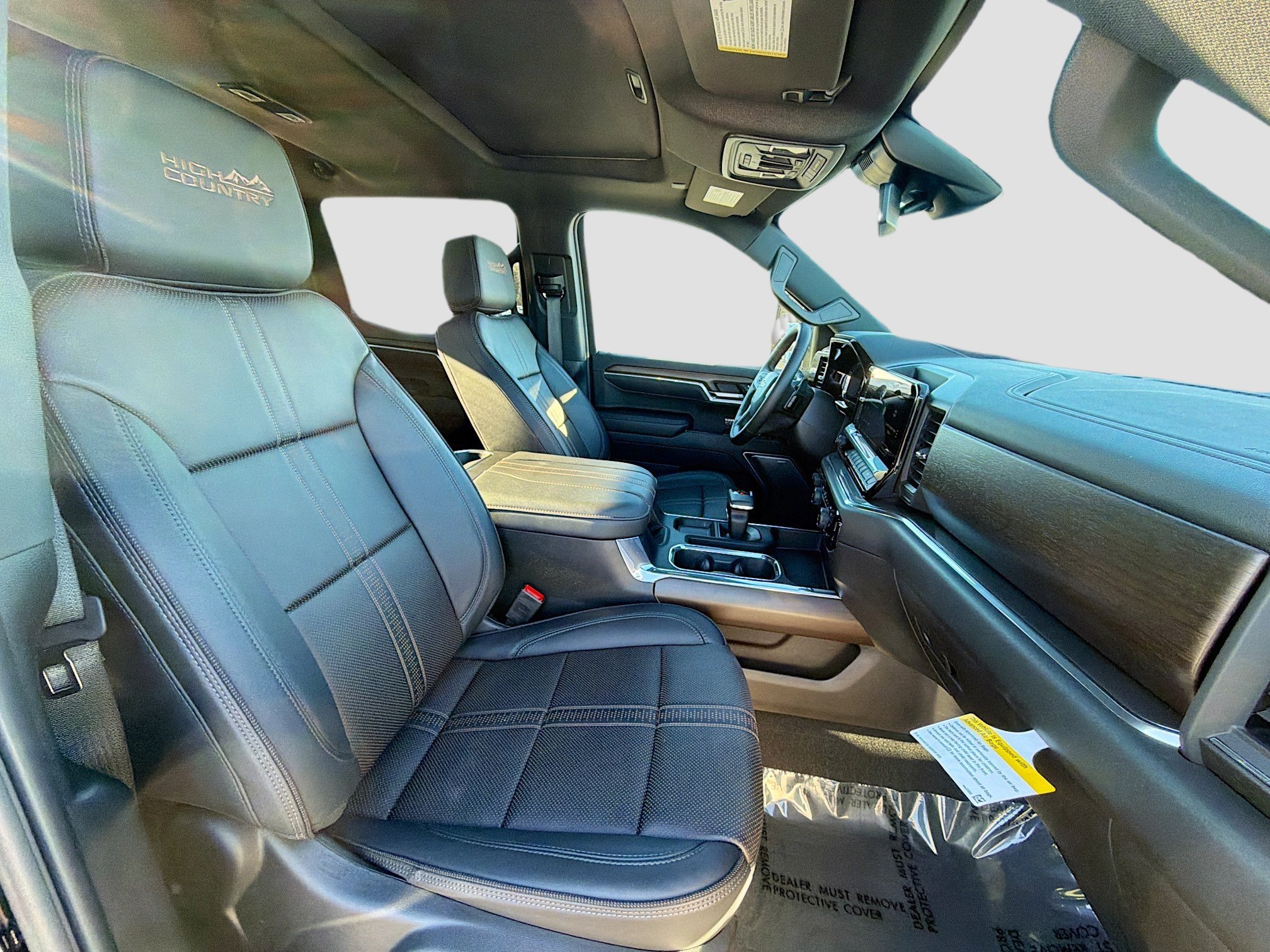 Used 2025 Chevrolet Silverado 1500 High Country w/ High Country Premium Package image 14