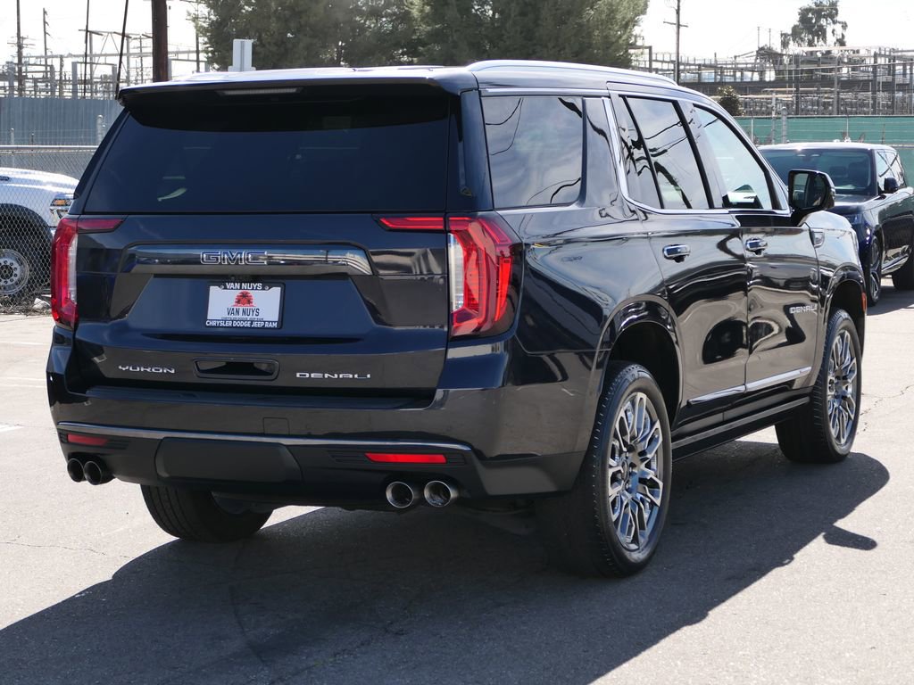 Used 2023 GMC Yukon Denali Ultimate image 4