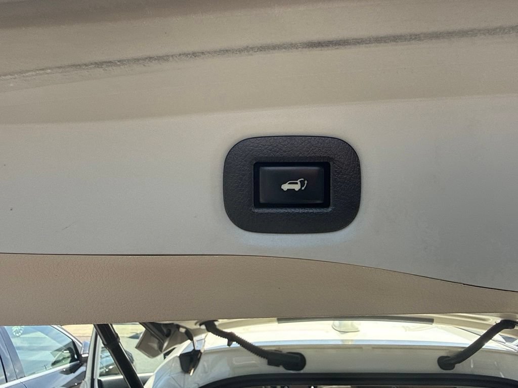 Used 2019 Nissan Rogue SL AWD/4WD image 25