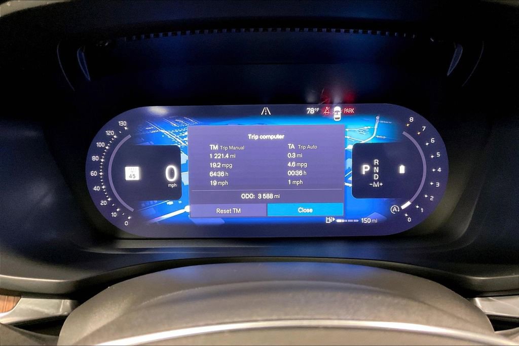 Certified 2024 Volvo V60 B5 Cross Country Plus AWD/4WD image 13