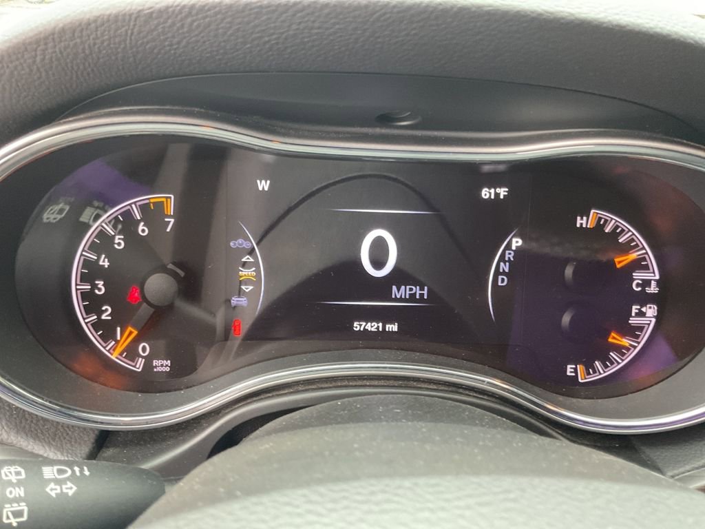 Used 2019 Jeep Grand Cherokee Limited w/ Luxury Group II image 15