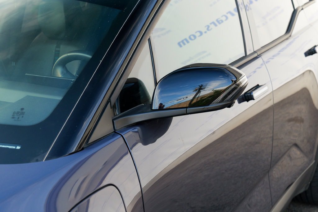 Used 2023 Fisker Ocean Ultra AWD/4WD image 12