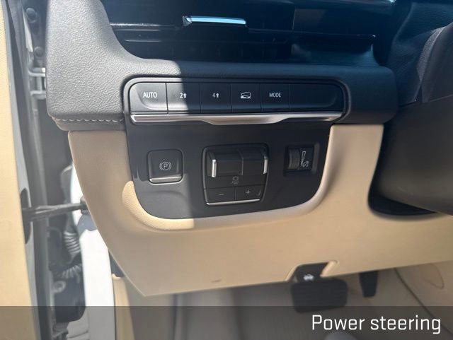 Used 2023 Cadillac Escalade Premium Luxury AWD/4WD image 33
