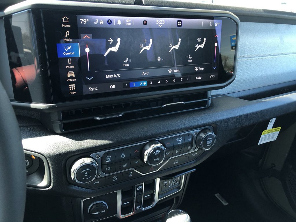 New 2026 Jeep Gladiator Sport AWD/4WD image 21