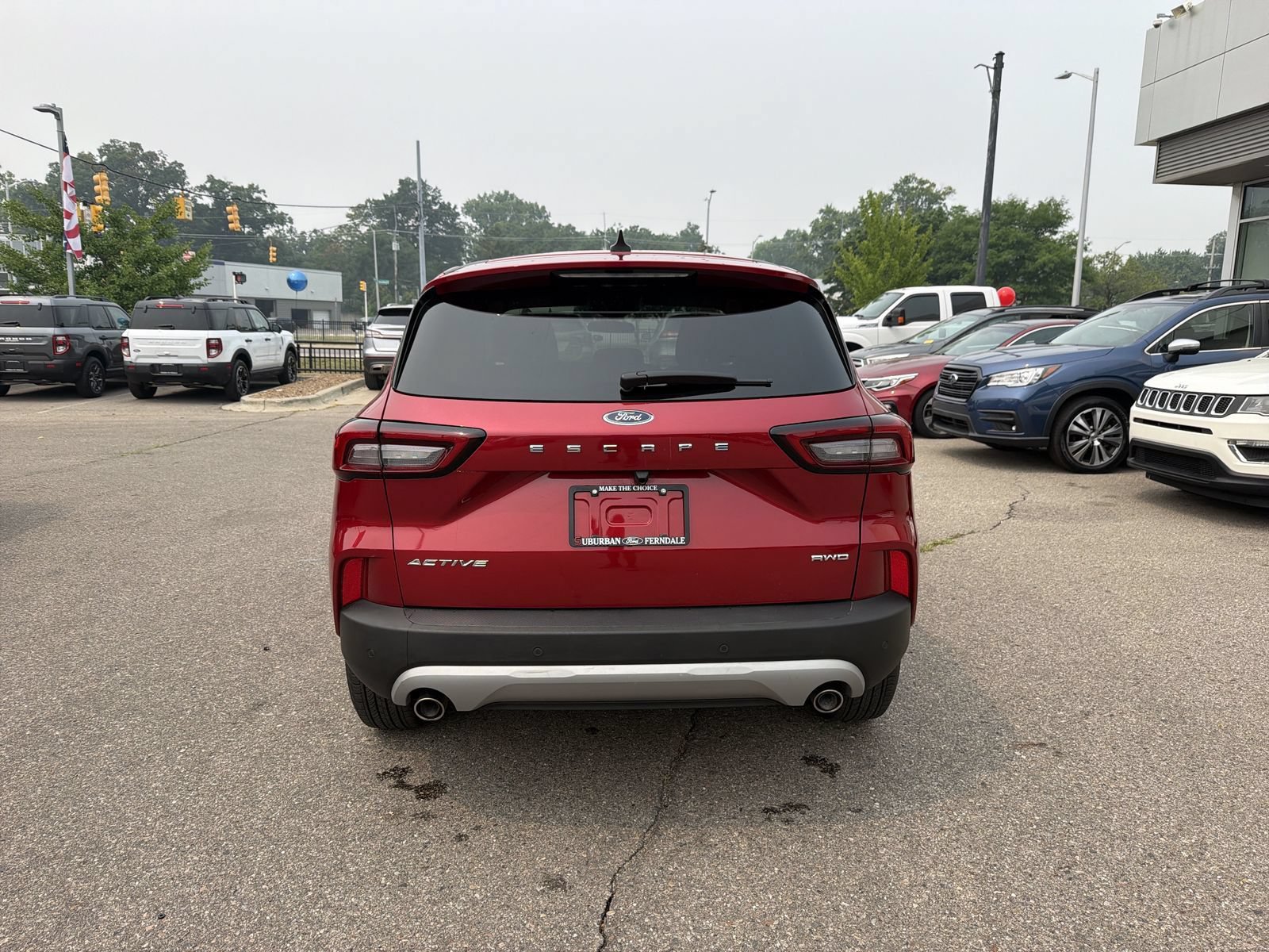 Used 2023 Ford Escape Active w/ Tech Pack #2 AWD/4WD image 8