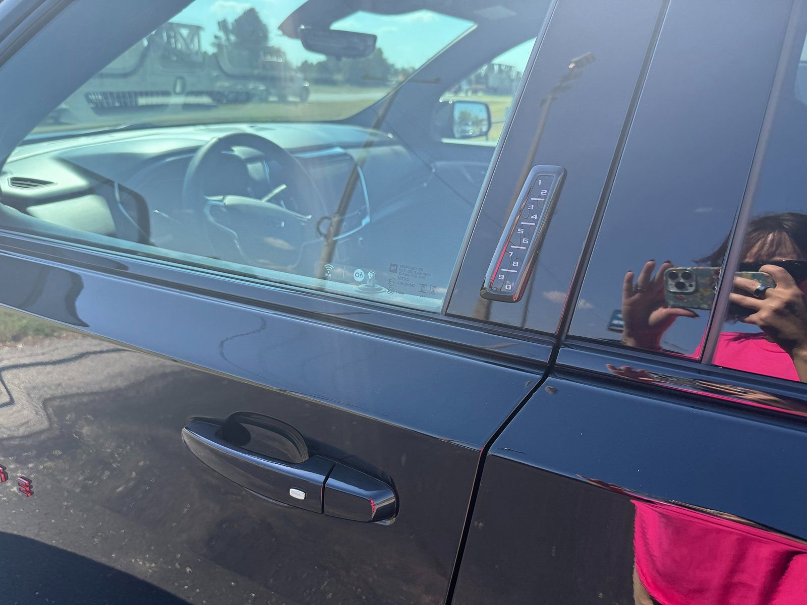 Used 2024 Chevrolet Traverse Premier w/ Redline Edition AWD/4WD image 10