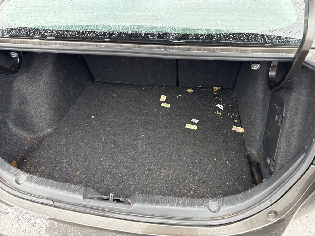 Used 2014 MAZDA MAZDA3 i Touring image 10