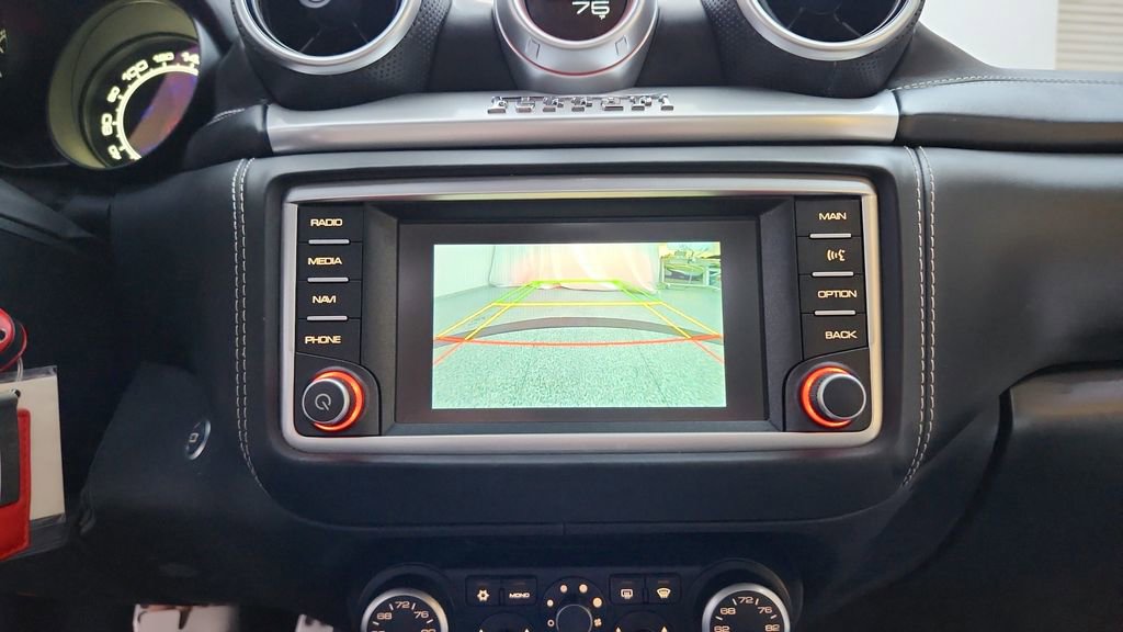 Used 2018 Ferrari California T image 32