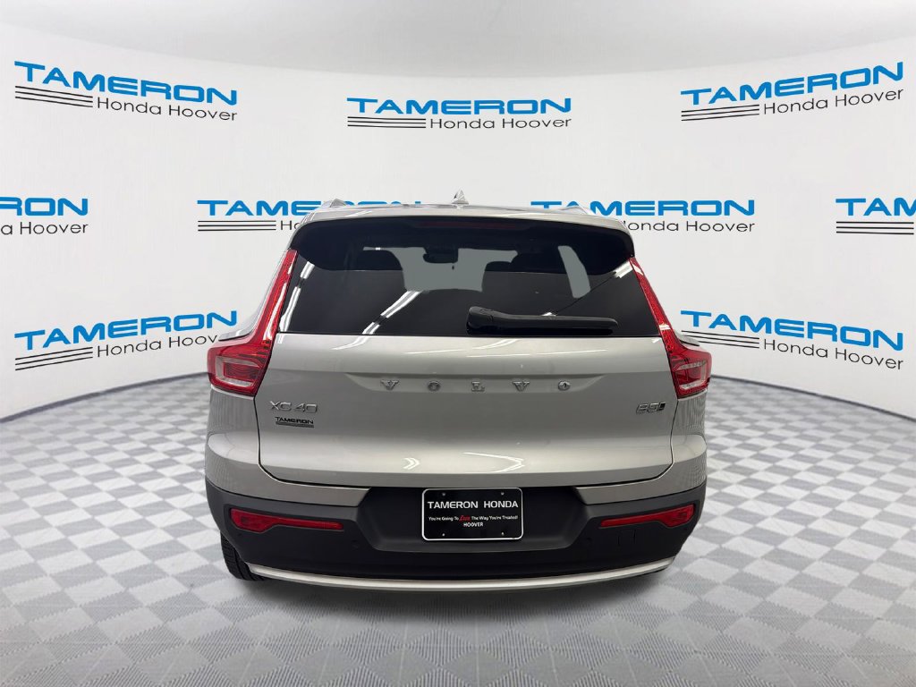 Used 2023 Volvo XC40 B5 Ultimate AWD/4WD image 4
