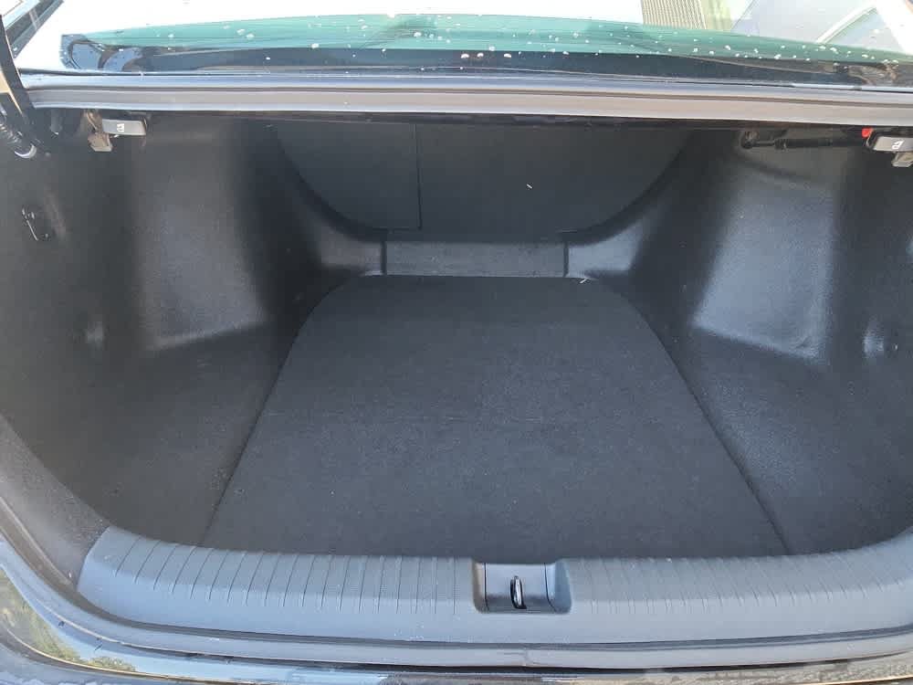 Used 2025 Honda Accord SE image 9