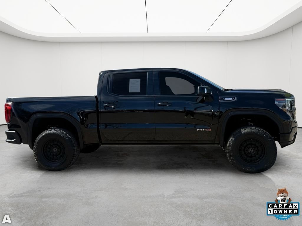 Used 2022 GMC Sierra 1500 AT4 w/ Technology Package image 8