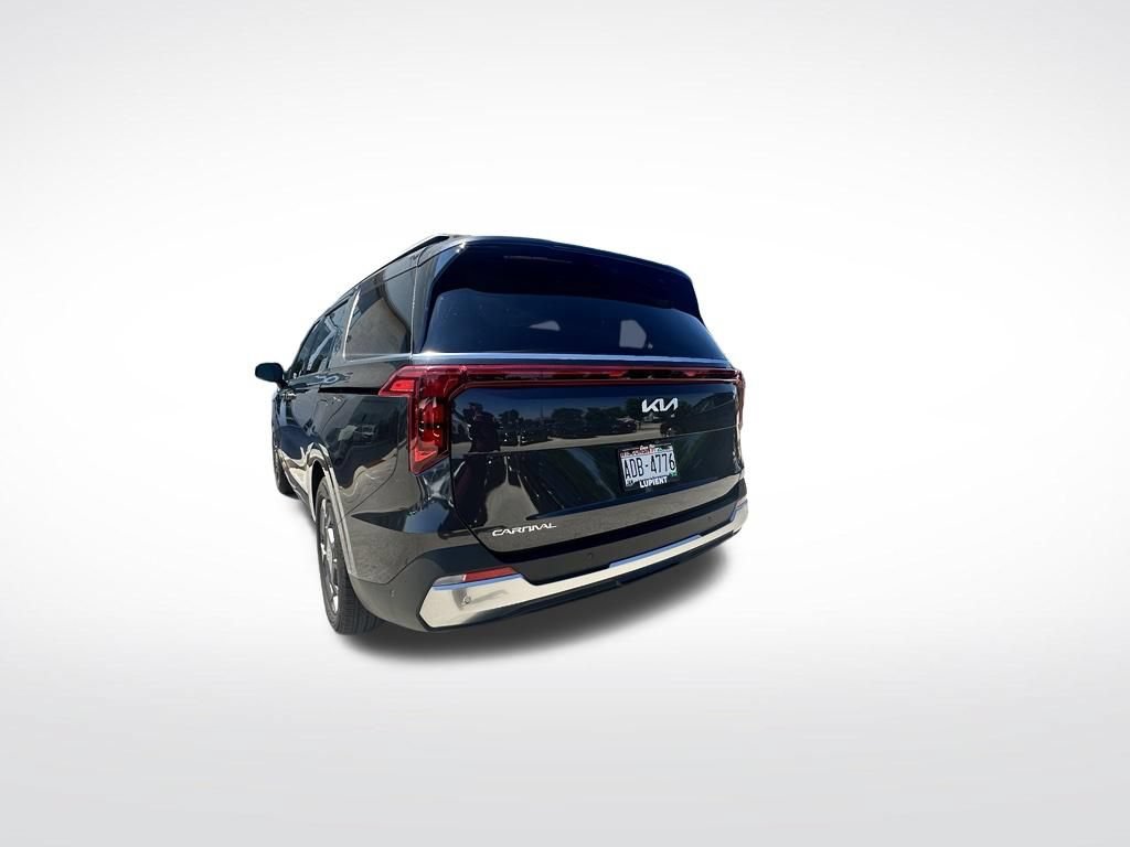 Used 2026 Kia Carnival SX FWD image 10