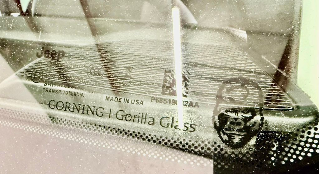 Used 2024 Jeep Wrangler Unlimited image 38