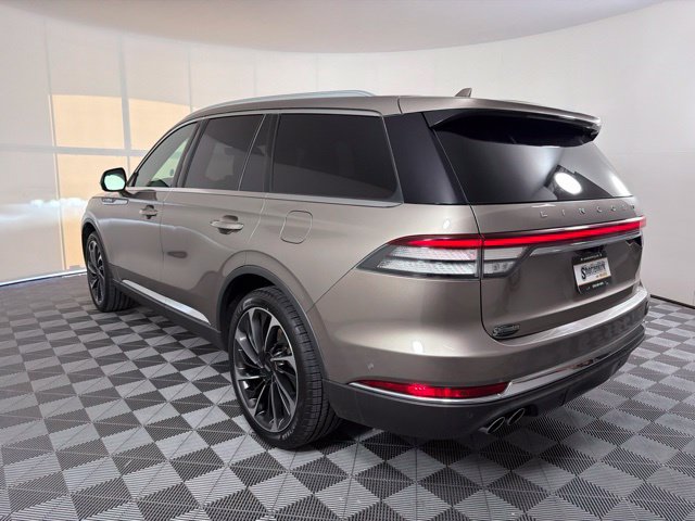 Used 2020 Lincoln Aviator Reserve w/ Equipment Group 202A AWD/4WD image 8