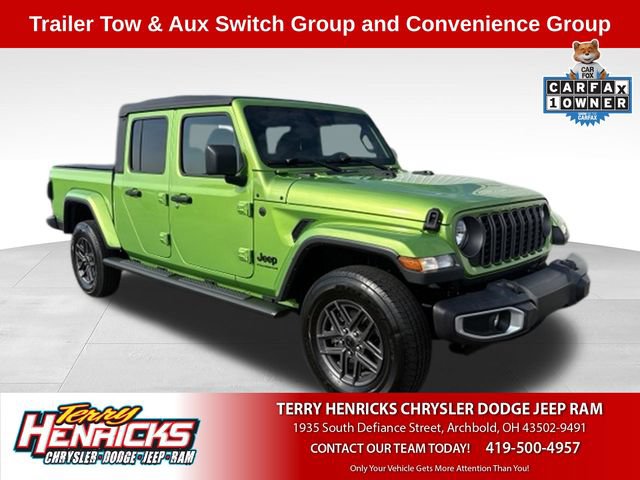 Used 2025 Jeep Gladiator Sport