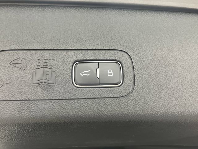 Used 2023 Lincoln Aviator Reserve w/ Elements Package Plus image 17