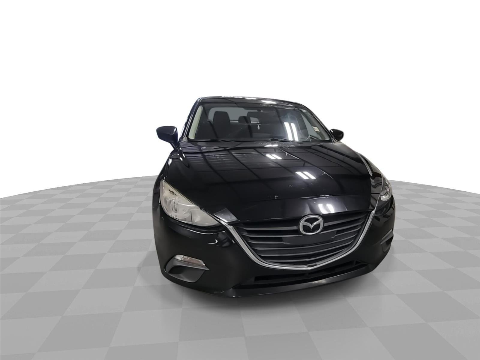 Used 2016 MAZDA MAZDA3 i Sport FWD image 3
