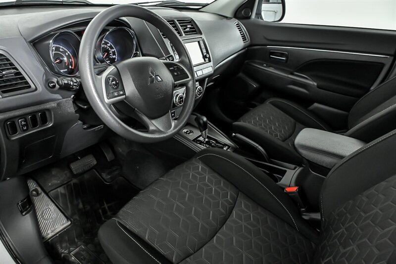 Used 2022 Mitsubishi Outlander Sport ES AWD/4WD image 14