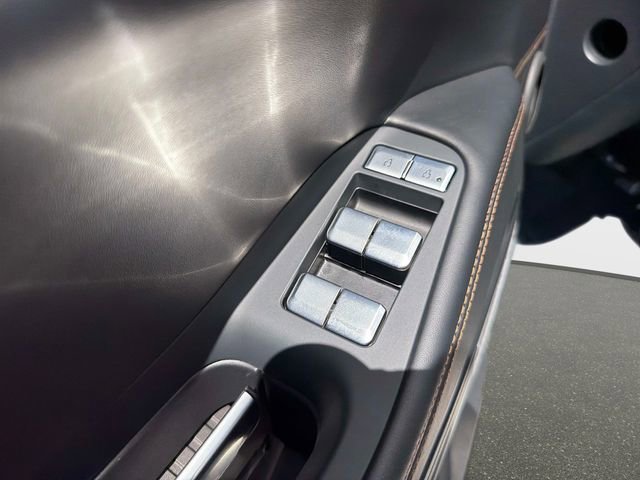 Used 2025 Lincoln Navigator L Black Label image 18