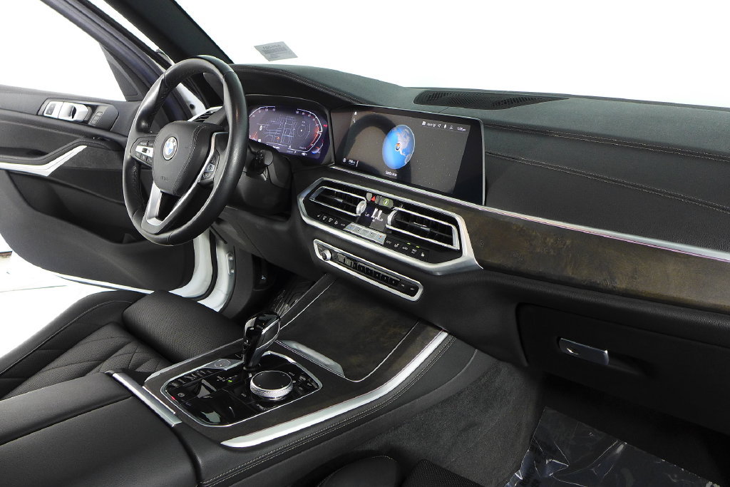 Used 2023 BMW X5 sDrive40i w/ Parking Assistance Package RWD image 13