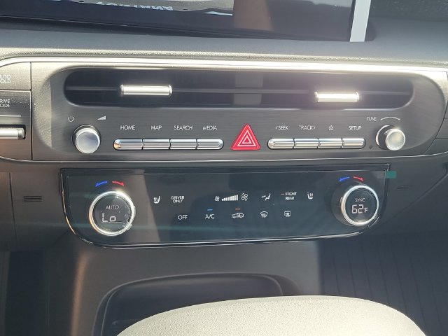 Used 2026 Hyundai Palisade FWD Hybrid image 12