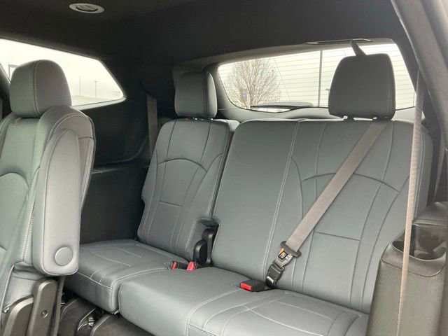 Used 2024 Buick Enclave Essence w/ Experience Buick Package image 39