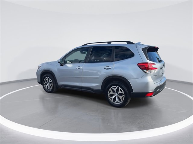 Used 2019 Subaru Forester Premium image 6