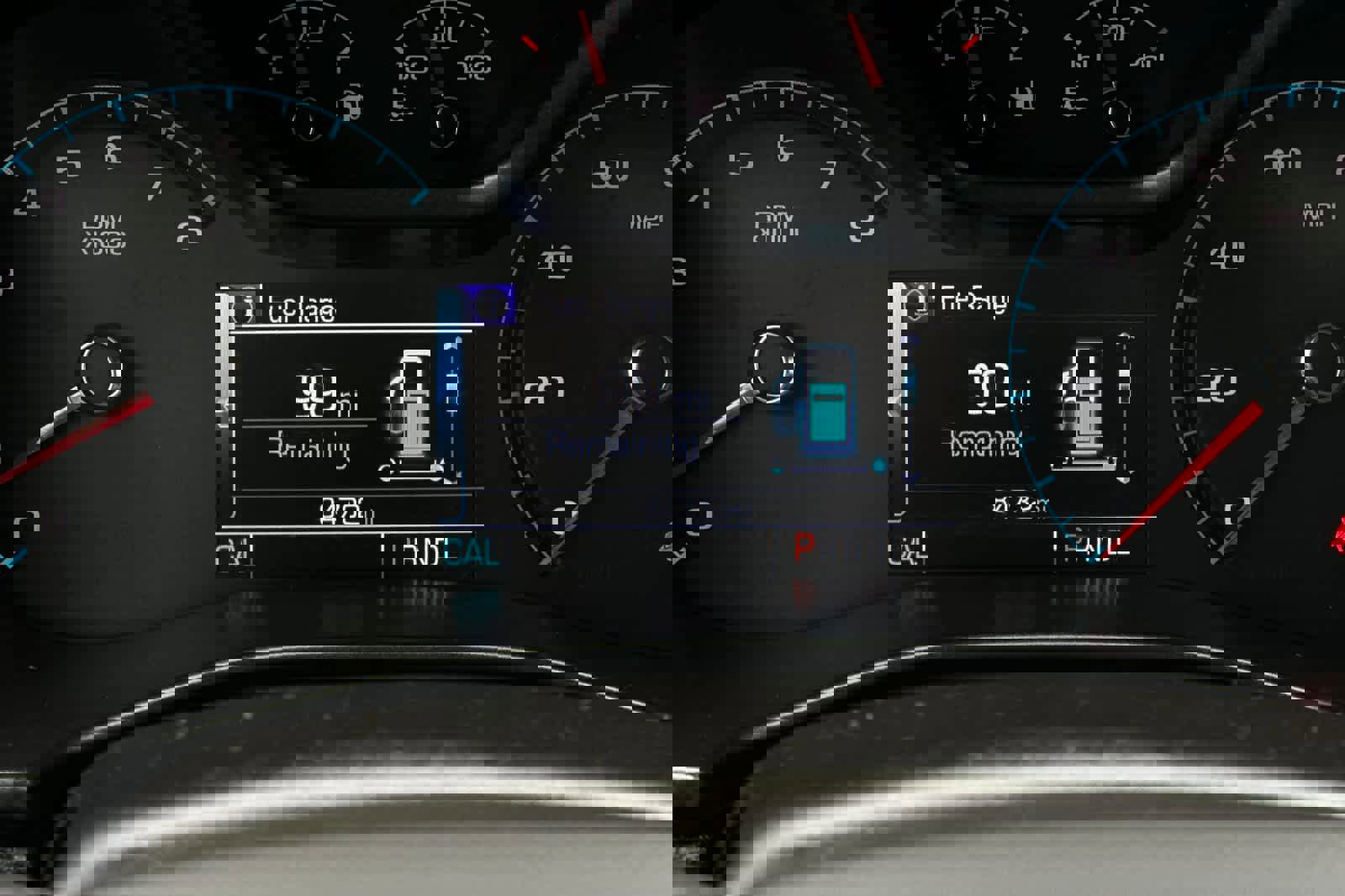 Used 2018 Chevrolet Colorado Z71 image 25