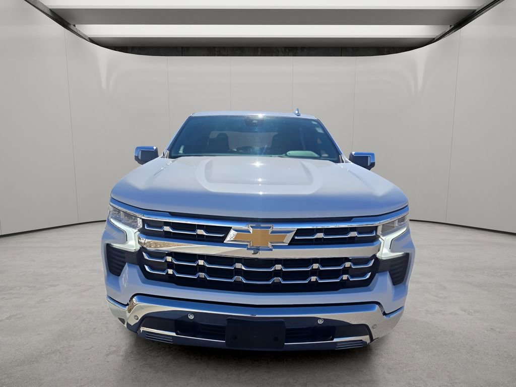 Used 2024 Chevrolet Silverado 1500 LTZ image 8