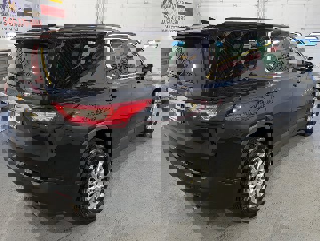 Used 2020 Chevrolet Traverse LT image 7