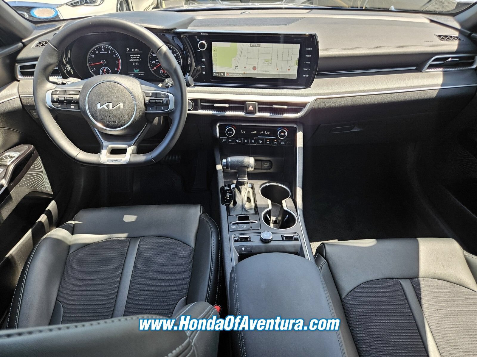 Used 2024 Kia K5 GT-Line w/ GT-Line Premium Package FWD image 9