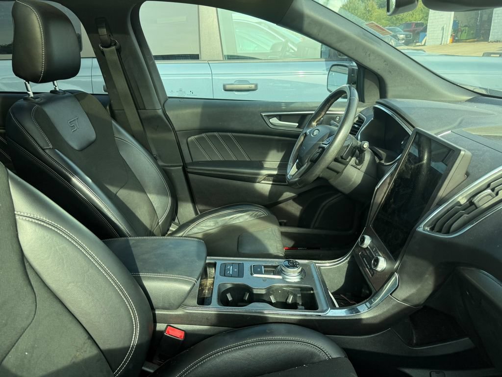Certified 2021 Ford Edge ST w/ Equipment Group 401A AWD/4WD image 6