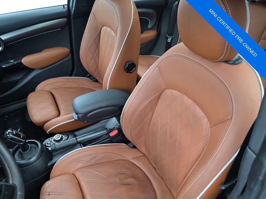 Used 2024 MINI Cooper S w/ Signature Upholstery Package FWD image 11