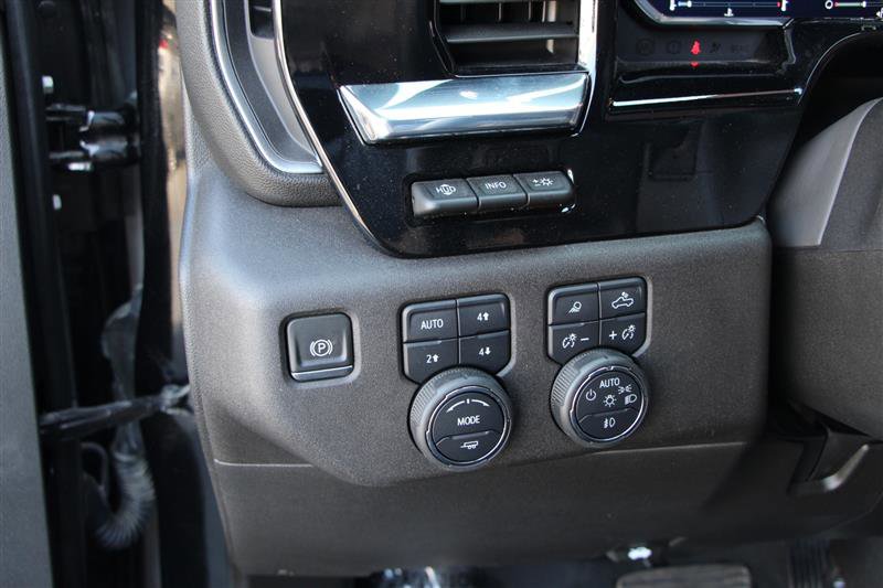 Used 2024 Chevrolet Silverado 2500 High Country w/ High Country Premium Package image 44