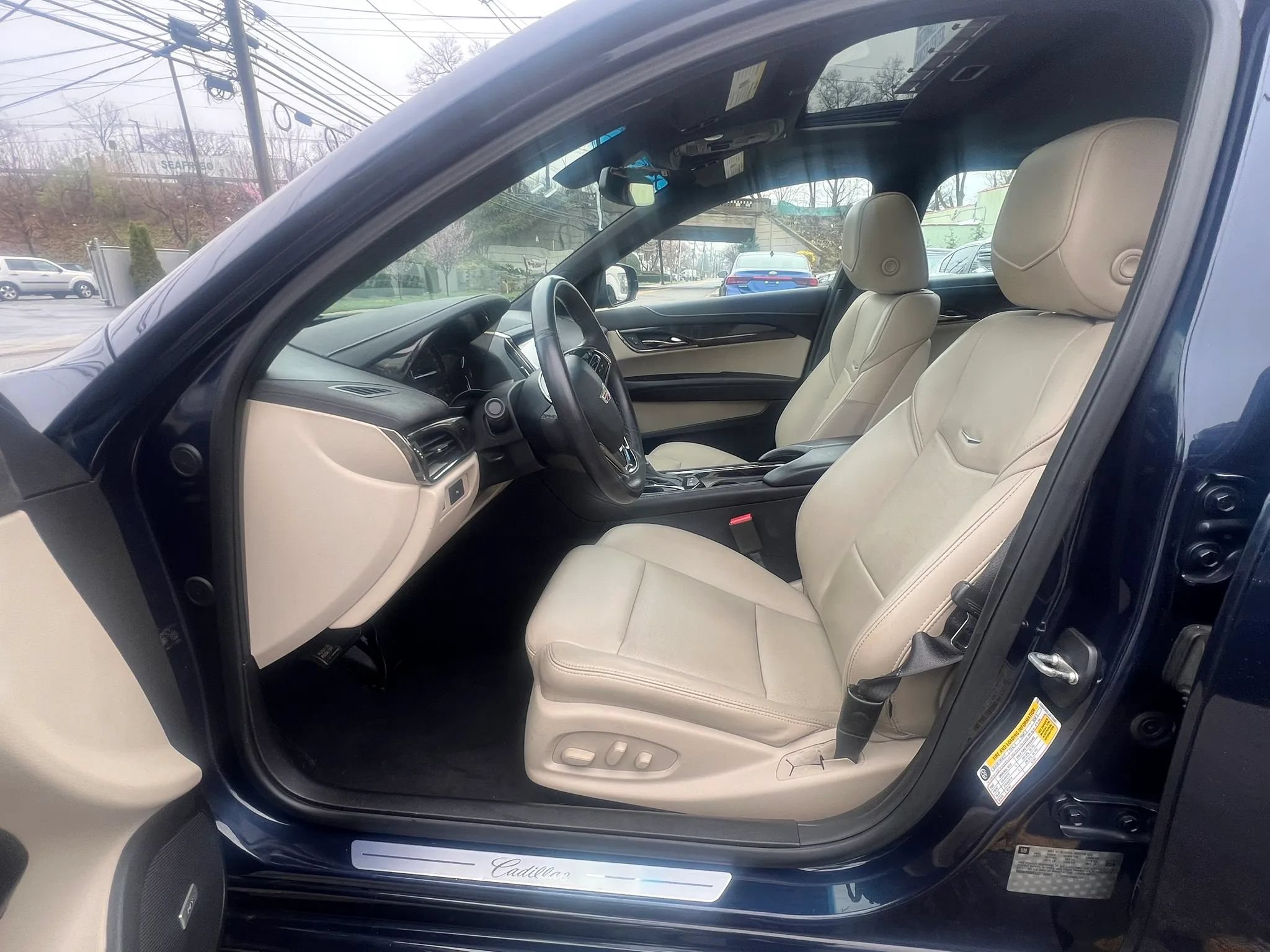 Used 2018 Cadillac ATS Luxury AWD/4WD image 25