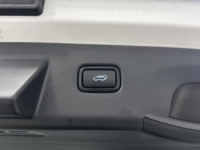 Used 2022 Hyundai Tucson Limited image 16