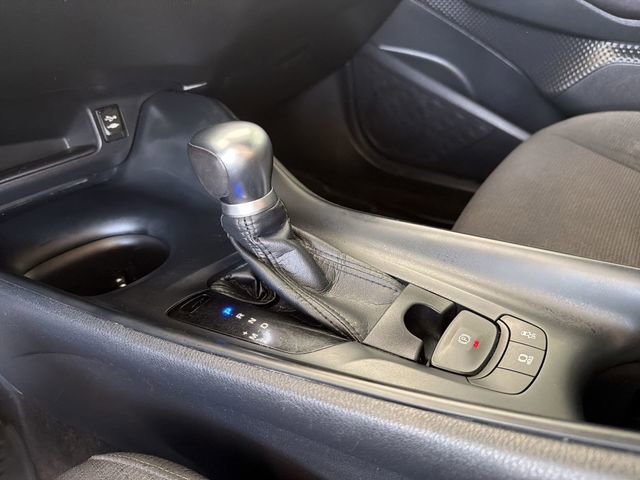 Used 2018 Toyota C-HR XLE image 25