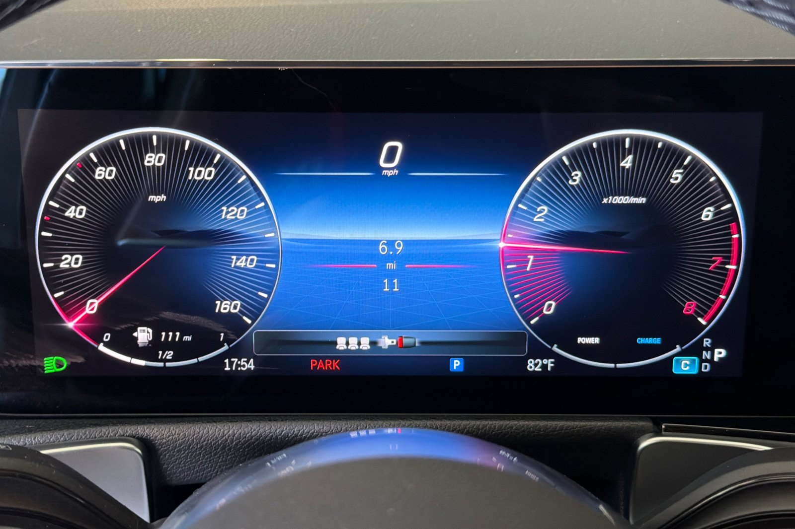 New 2026 Mercedes-Benz GLB 250 image 22