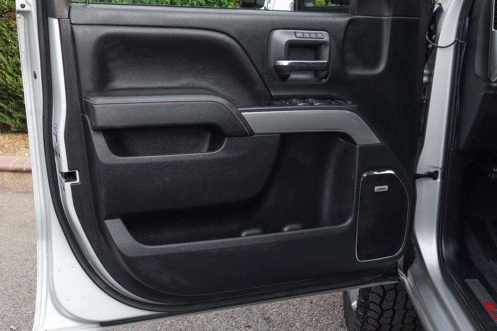 Used 2019 Chevrolet Silverado 2500 LTZ w/ Duramax Plus Package image 16