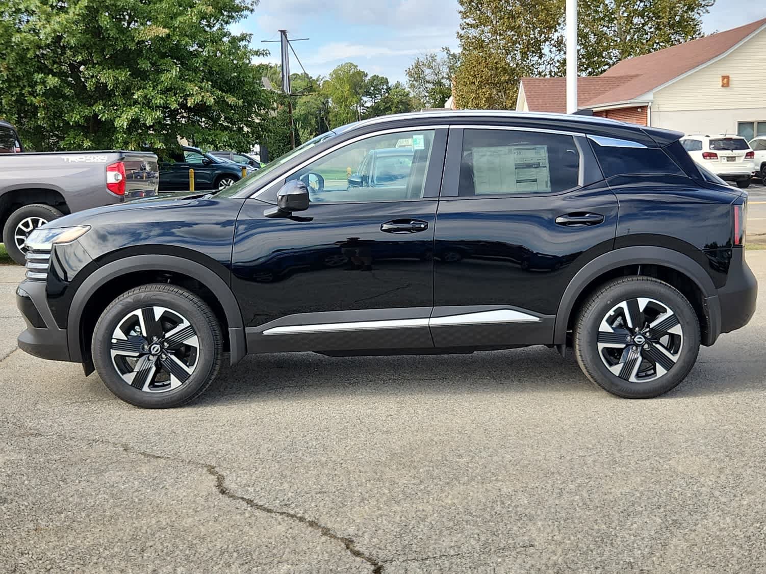 New 2026 Nissan Kicks SV w/ Cold Weather Package AWD/4WD image 5