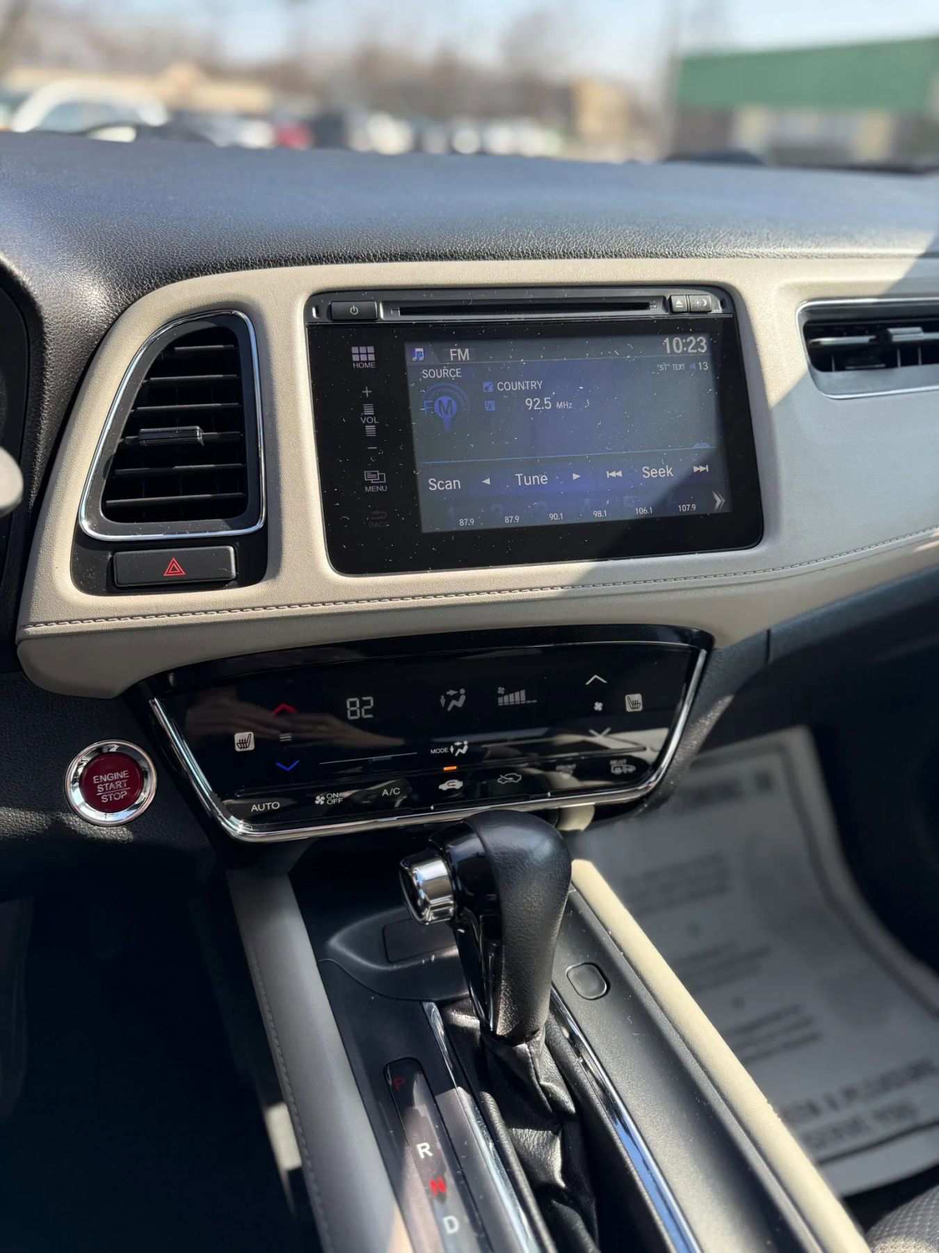 Used 2018 Honda HR-V EX image 24